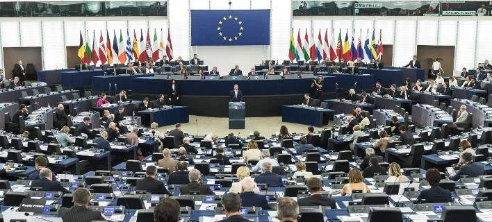 Ευρωκοινοβούλιο: Nέοι κανόνες για τις υπηρεσίες οπτικοακουστικών μέσων -Τι αλλάζει σε Facebook, Youtube